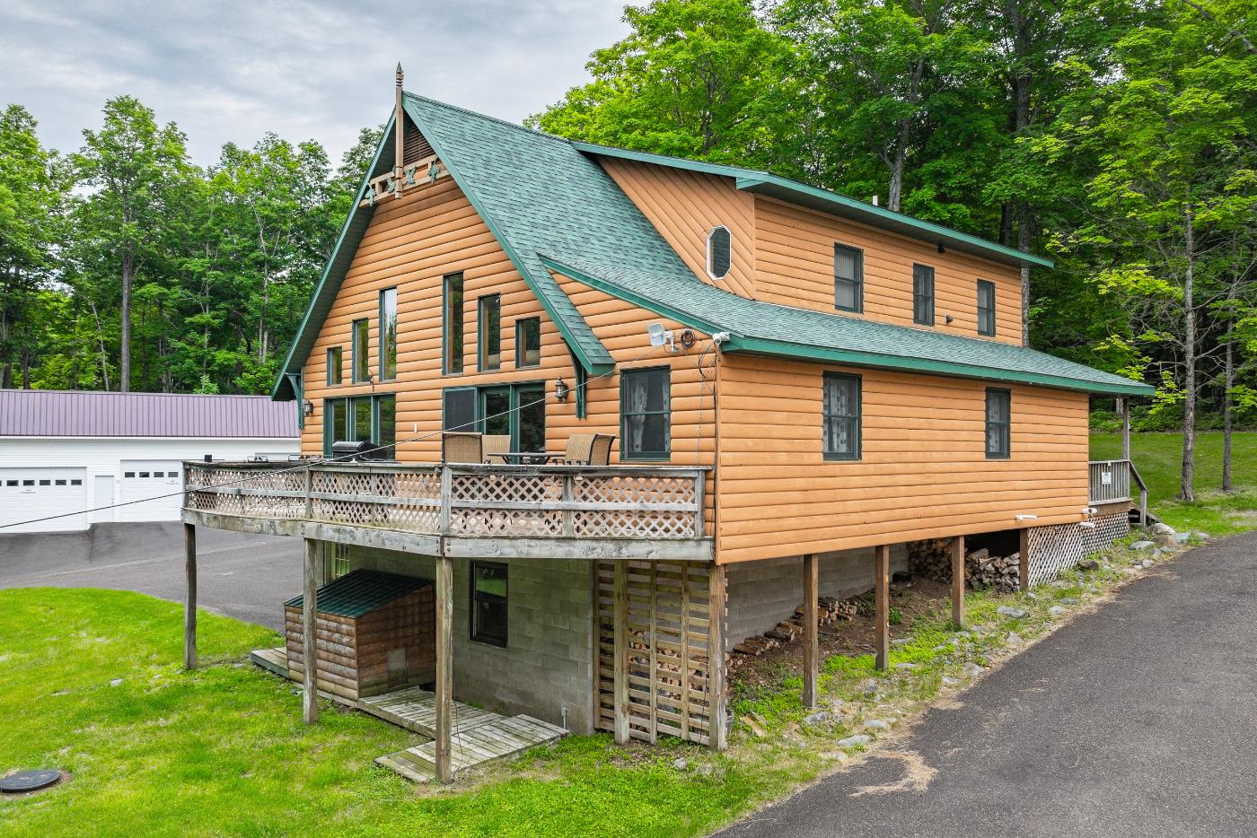 TB19 Thunder Bay Resort Cabin 19